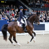 Laura Graves and Verdades