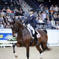 Laura Graves and Verdades